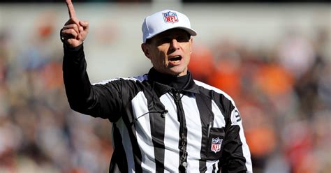 referees for today's NFL games